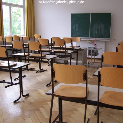 Infobrief vom 29. Mai 2022: Analphabetismus bei Erwachsenen – Schulen allein gelassen